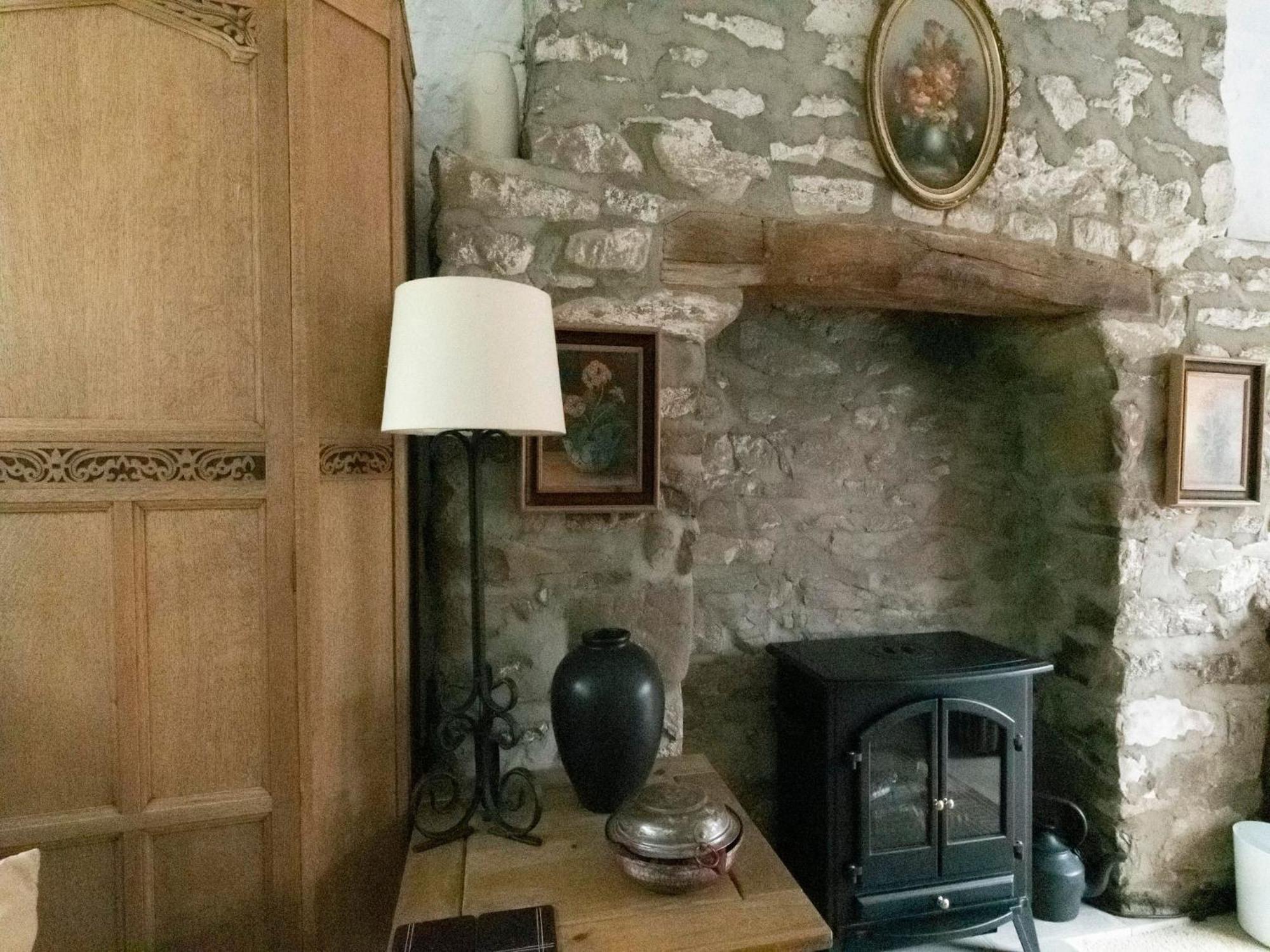 Secluded Holiday Home In Ceredigion With Garden Pennant  Dış mekan fotoğraf