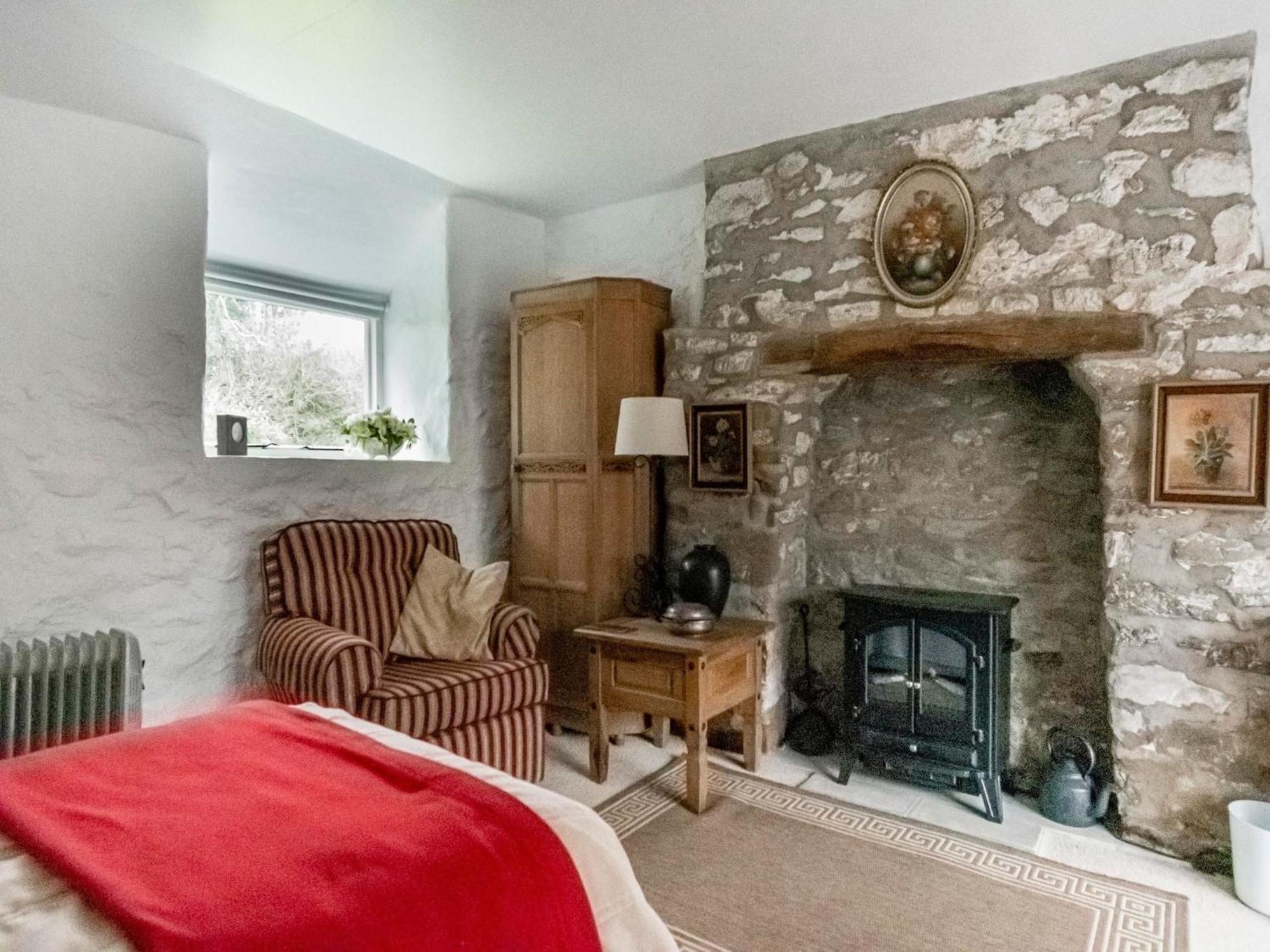 Secluded Holiday Home In Ceredigion With Garden Pennant  Dış mekan fotoğraf