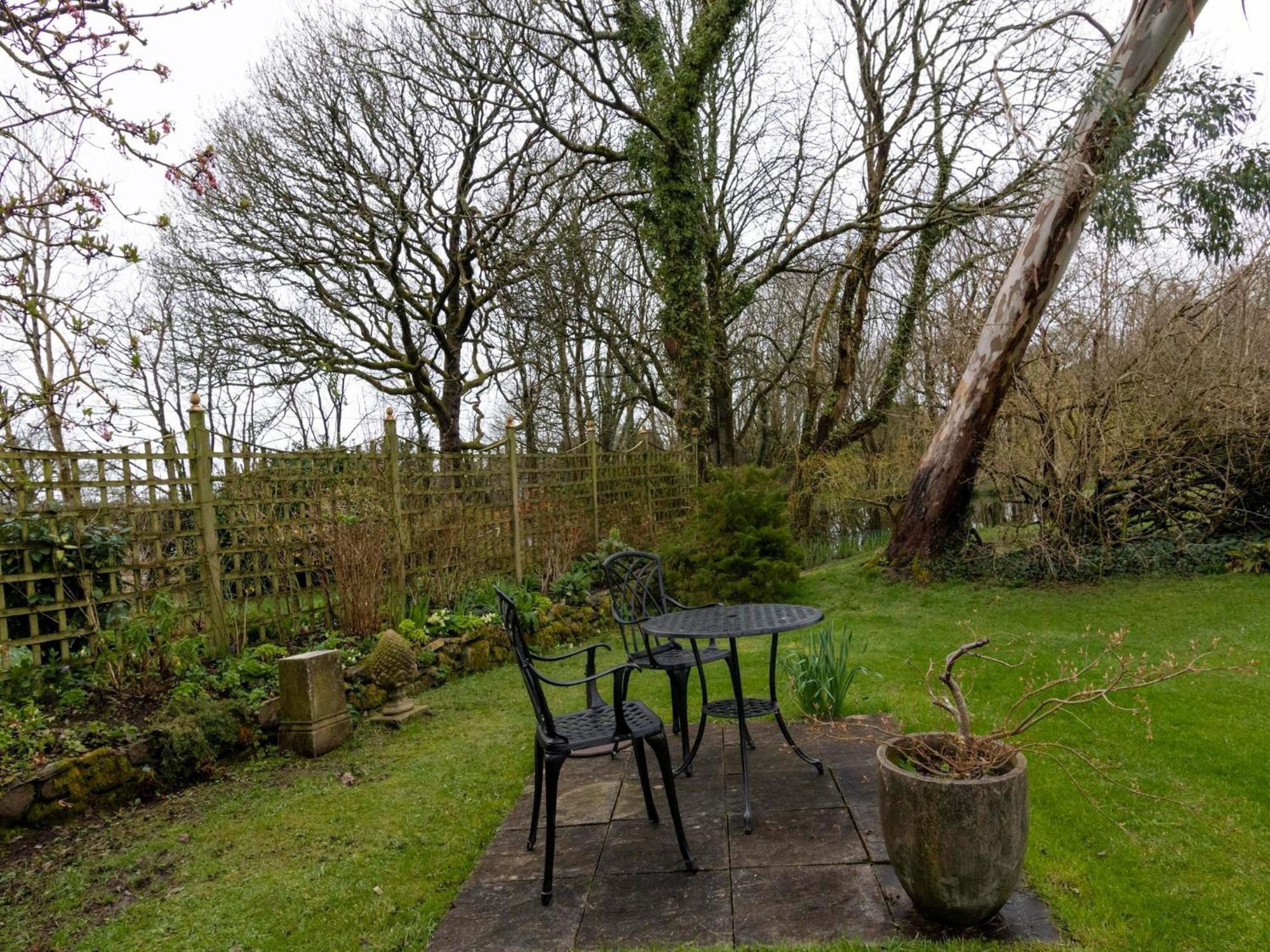 Secluded Holiday Home In Ceredigion With Garden Pennant  Dış mekan fotoğraf